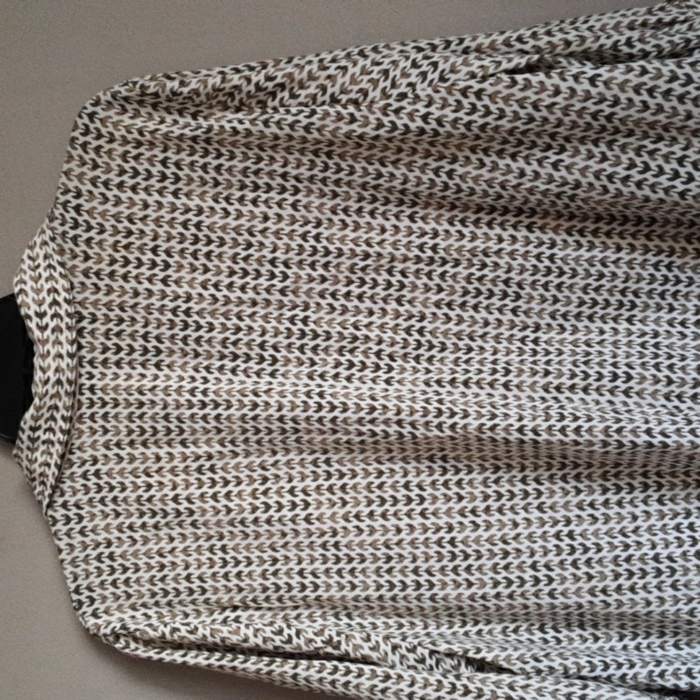 Catherines Button Front Blouse - Picture 3 of 5